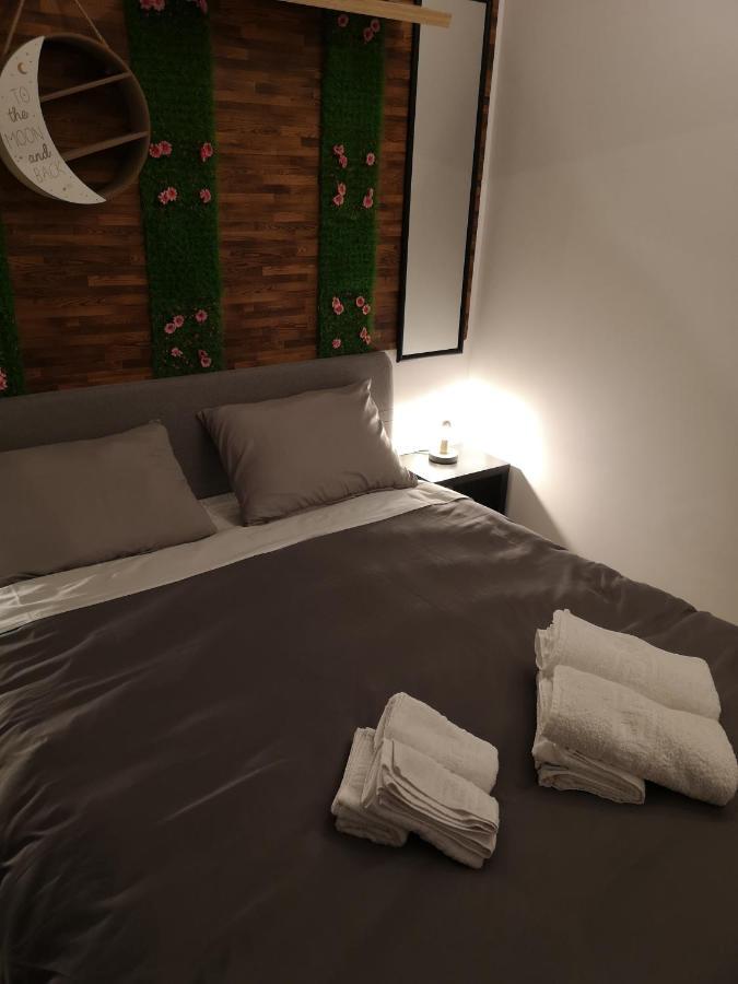 Serres Kavafi 7 City Center , Free Parking Екстер'єр фото