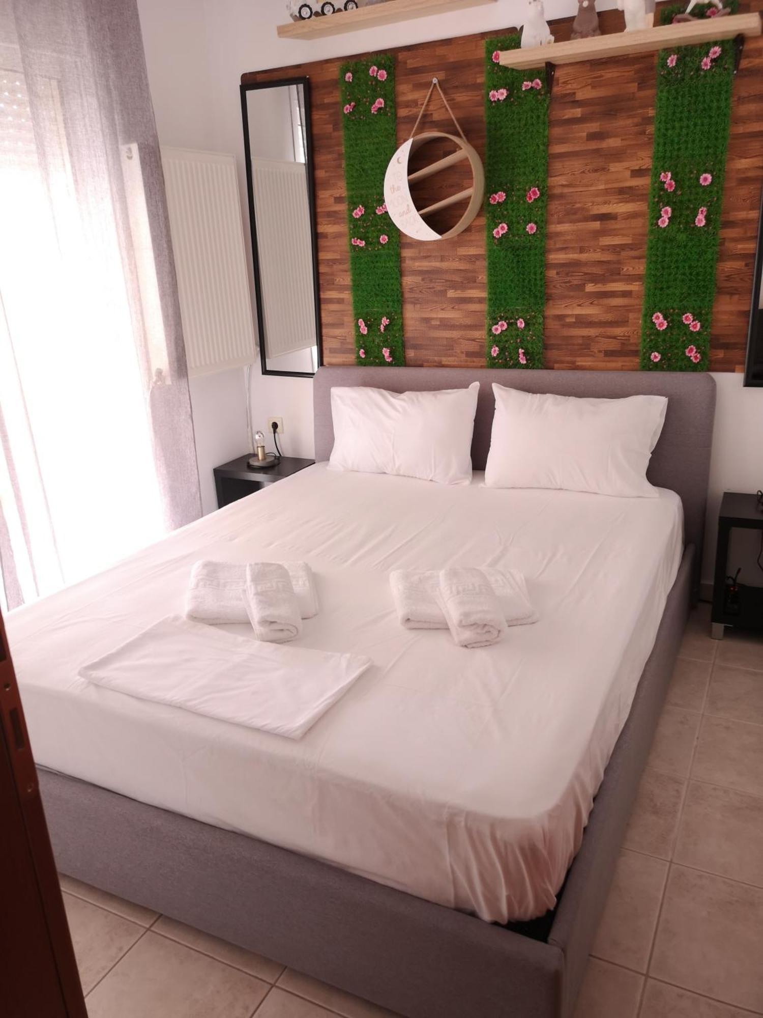 Serres Kavafi 7 City Center , Free Parking Екстер'єр фото